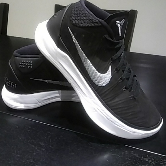 kobe ad n